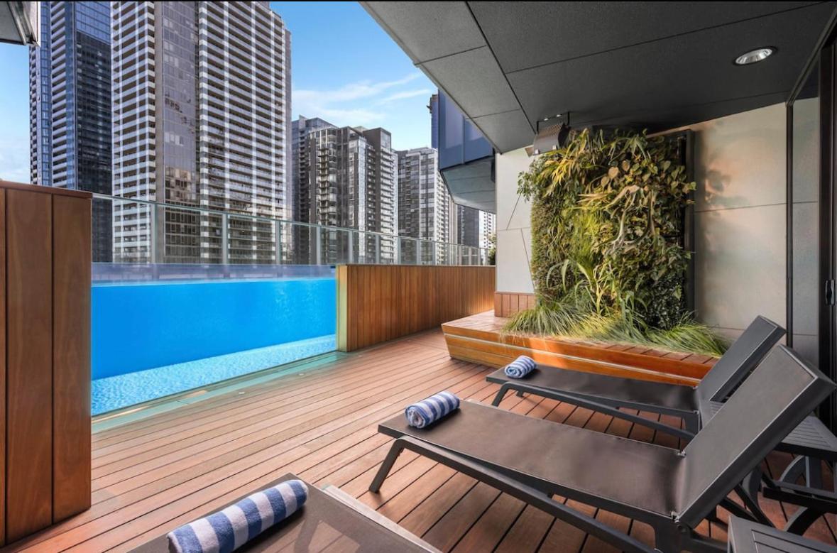 Appartamento 1 Brm, Sea View, Newly Renovated, Next To Crown Melbourne Esterno foto